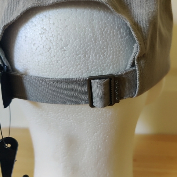 Patagonia P-6 Label Trad Cap Drifter Grey NWT - Picture 6 of 9